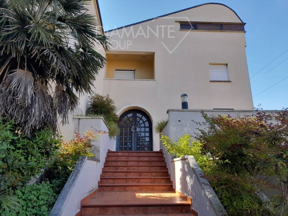 Villa a Castiglion fiorentino in Via della Spiaggina - Foto 2