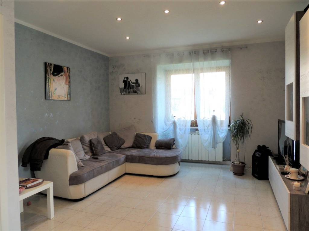 Appartamento a Abbateggio in Via Madonna dell'Elcina - Foto 4