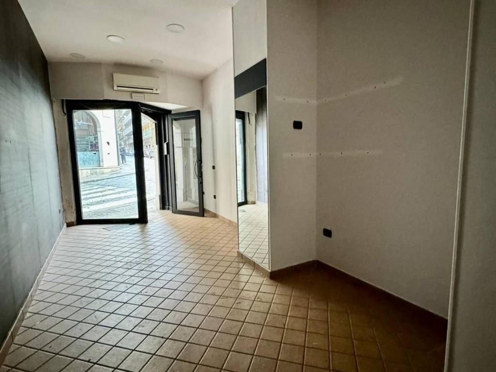 Immobile a Avellino in Corso Umberto I - Foto 3
