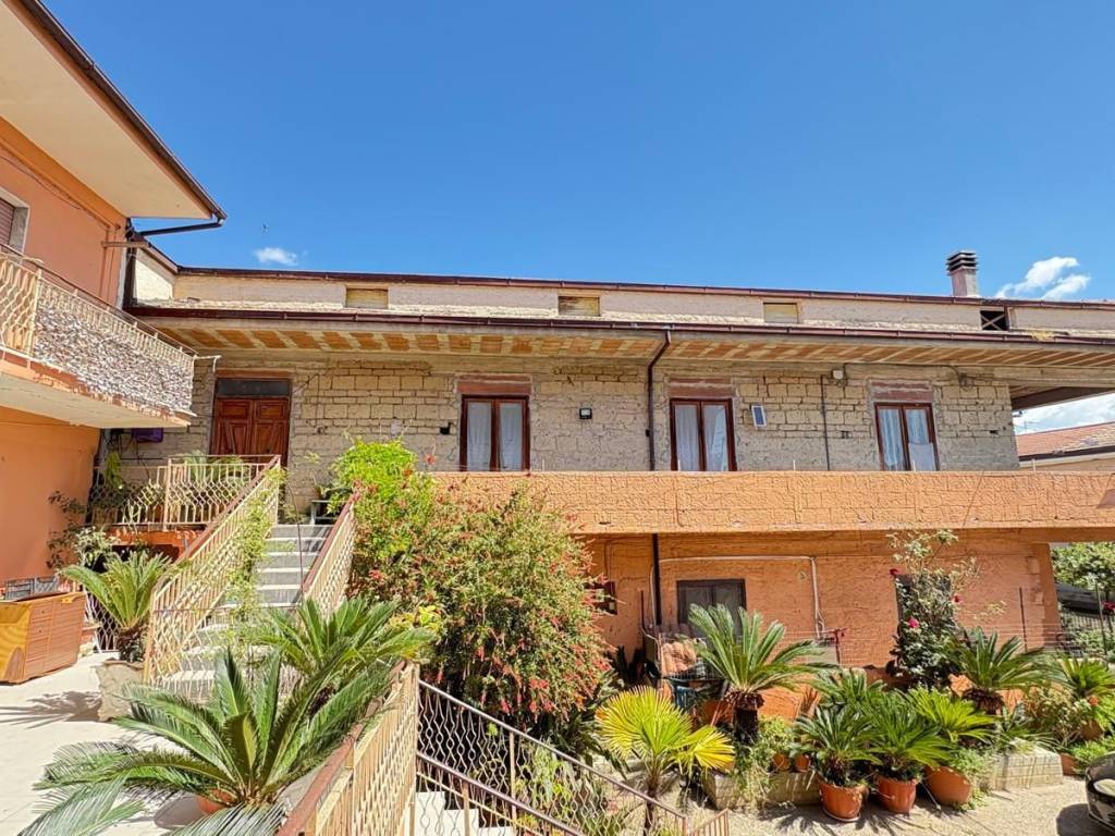 Villa a Francolise in Via Sant'Aniello, 26 - Foto 4