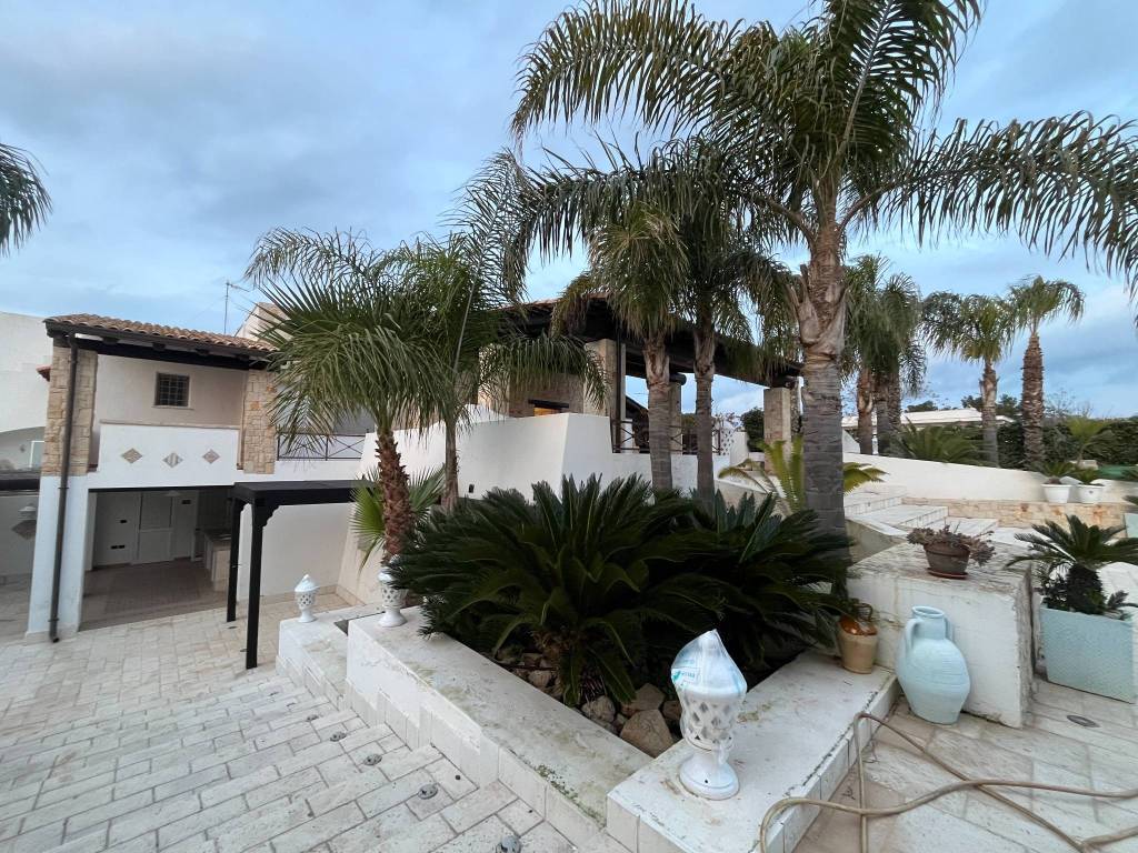 Villa a Racale in Via Stella del Mare - Foto 4