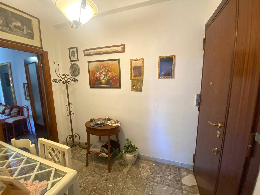 Appartamento a Trani in Piazza Dante Alighieri - Foto 3