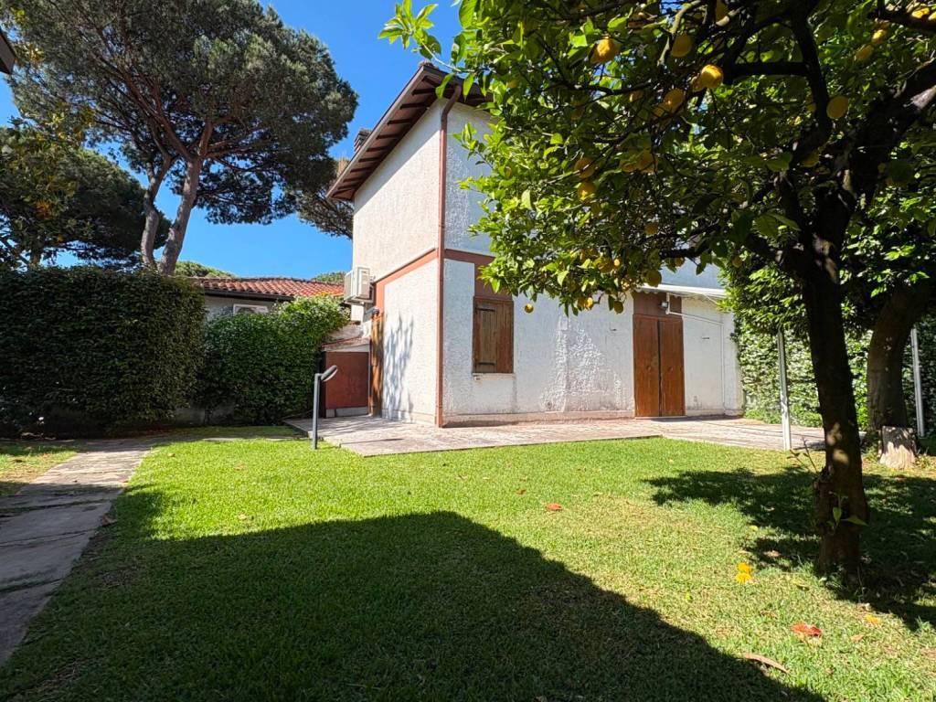Villa a Fondi in Via Salto 1 - Foto 2