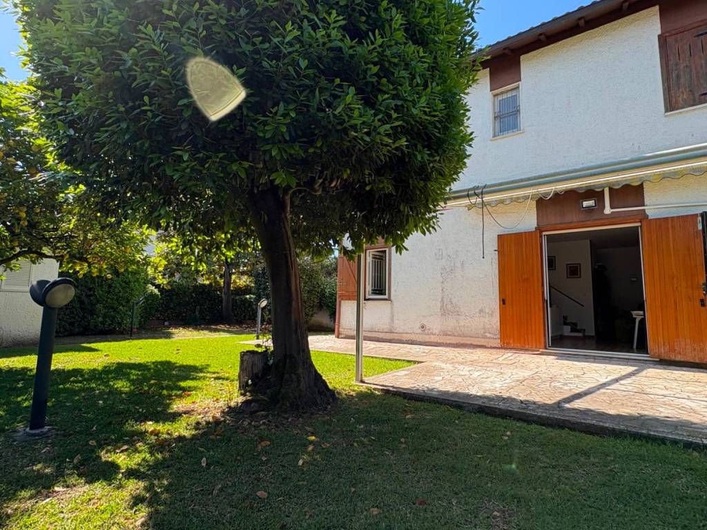 Villa a Fondi in Via Salto 1 - Foto 5