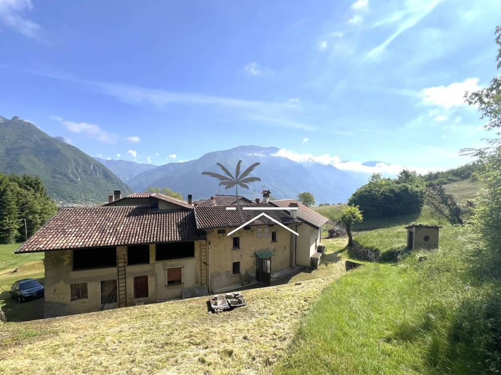 Casa indipendente a Velo d'astico in Via Brocconeo, 5 - Foto 4