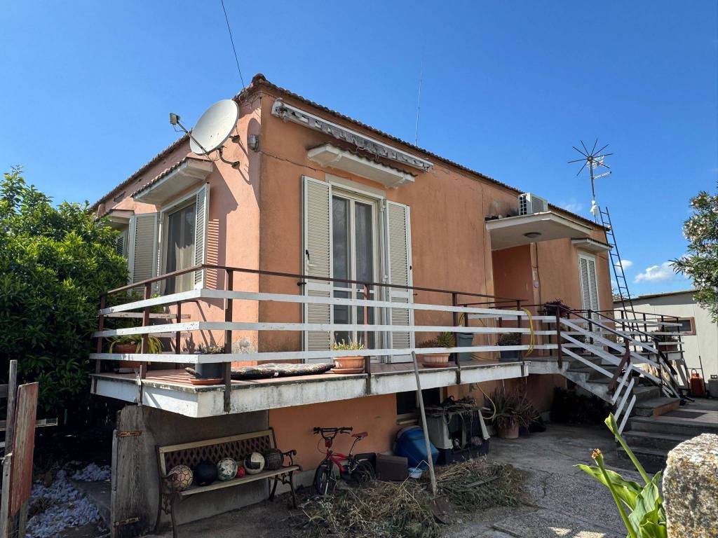 Villa a Aprilia - Foto 2
