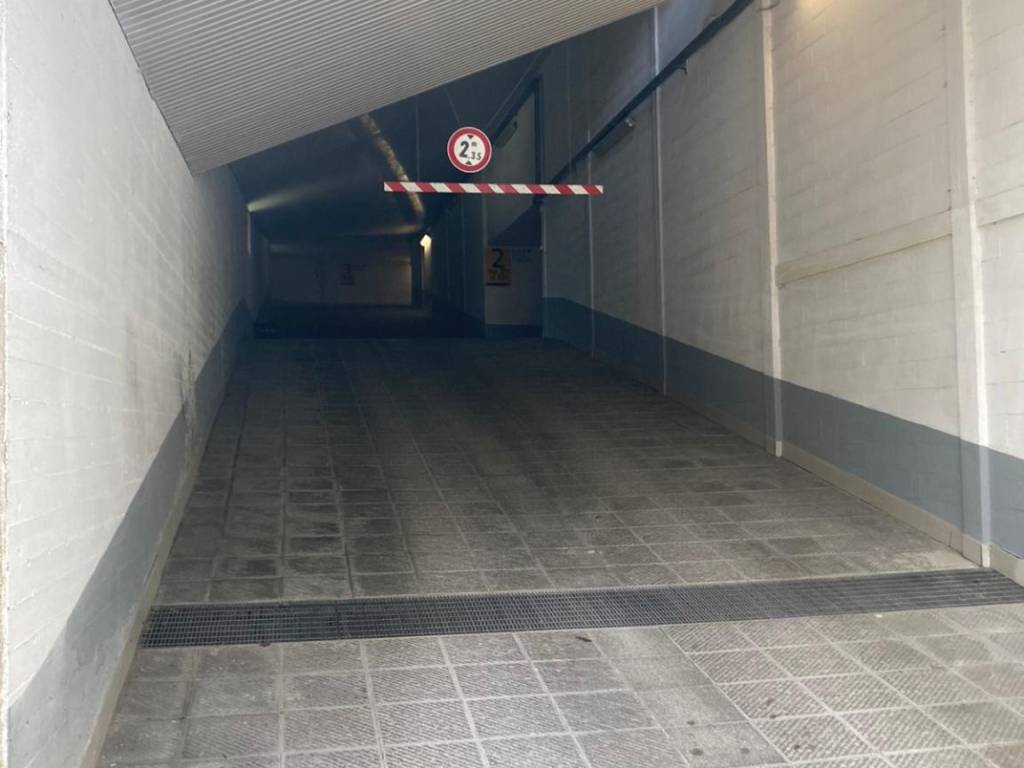Box / garage a Limone piemonte in Via Roma - Foto 4