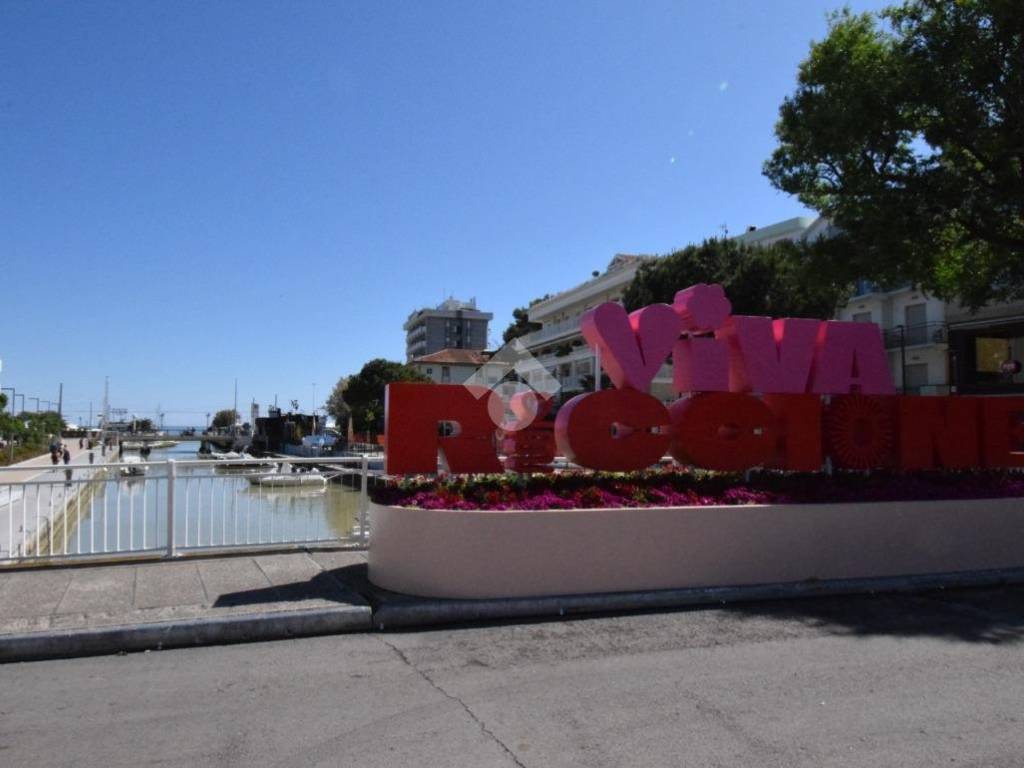 Appartamento a Riccione in Viale Ponchielli, 20 - Foto 5