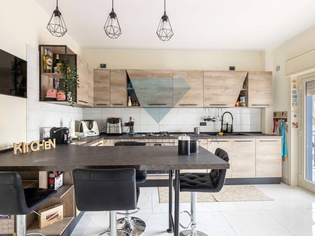 Appartamento a Catania in Via Giuseppe Marcellino, 8 - Foto 2