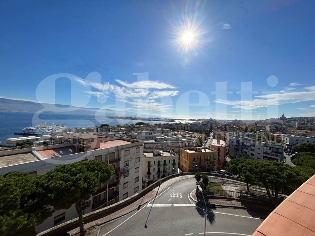 Appartamento a Messina in Viale Regina Elena, 109 - Foto 5