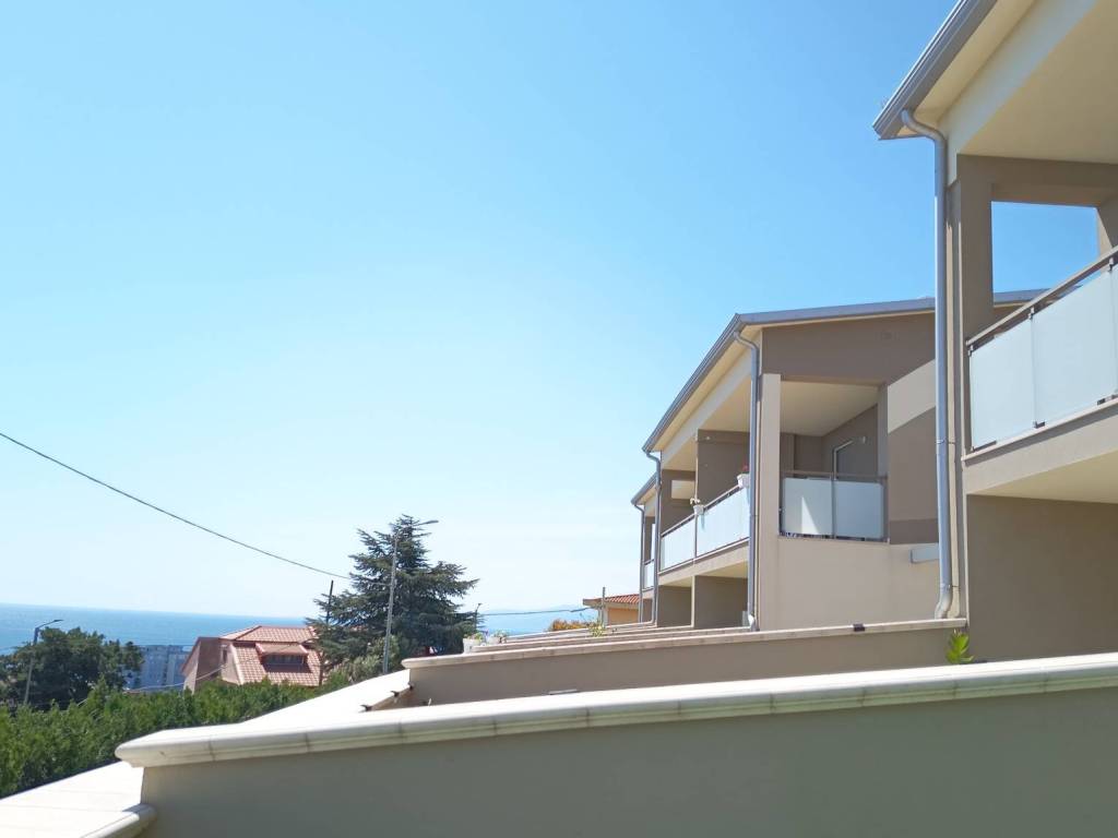 Villetta a schiera a Catanzaro in Via Melito Porto Salvo - Foto 5