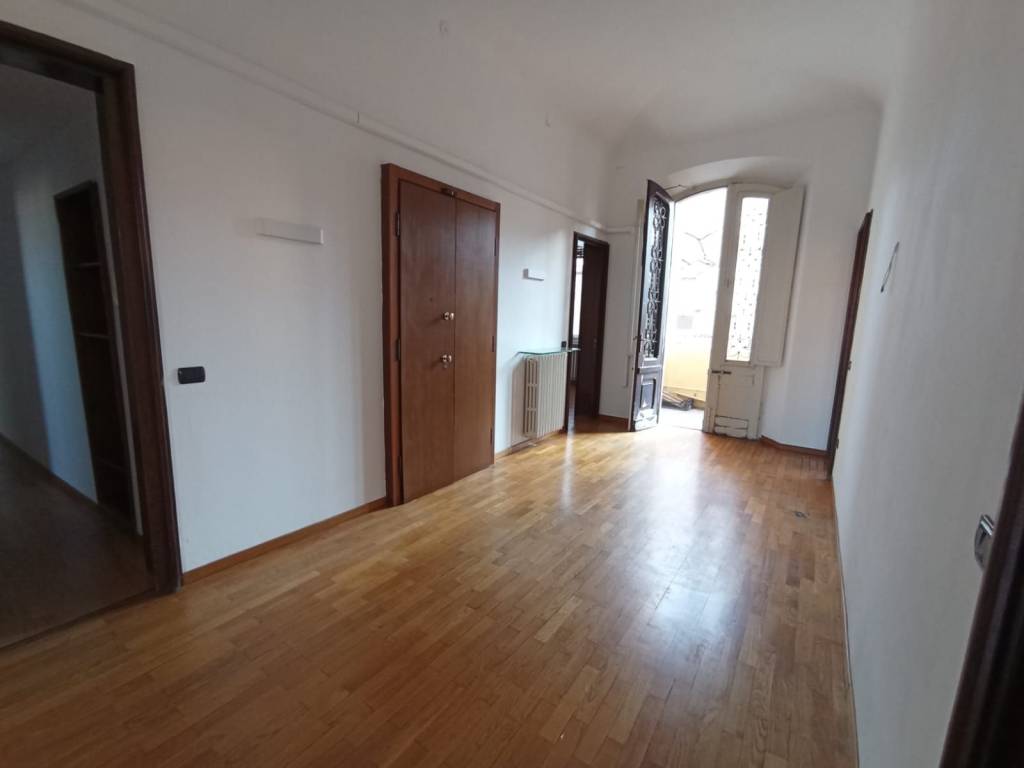 Appartamento a Parma in Viale Paolo Toschi, 6 - Foto 2