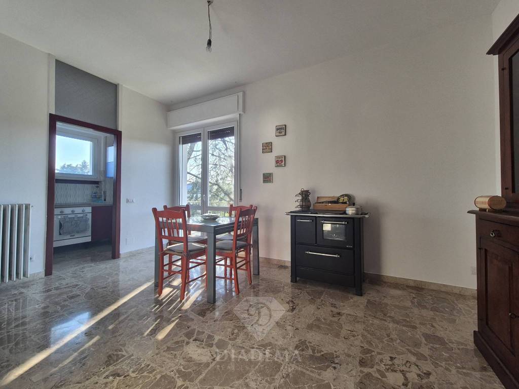 Appartamento a Besnate in Via Pascoli, 2 - Foto 5