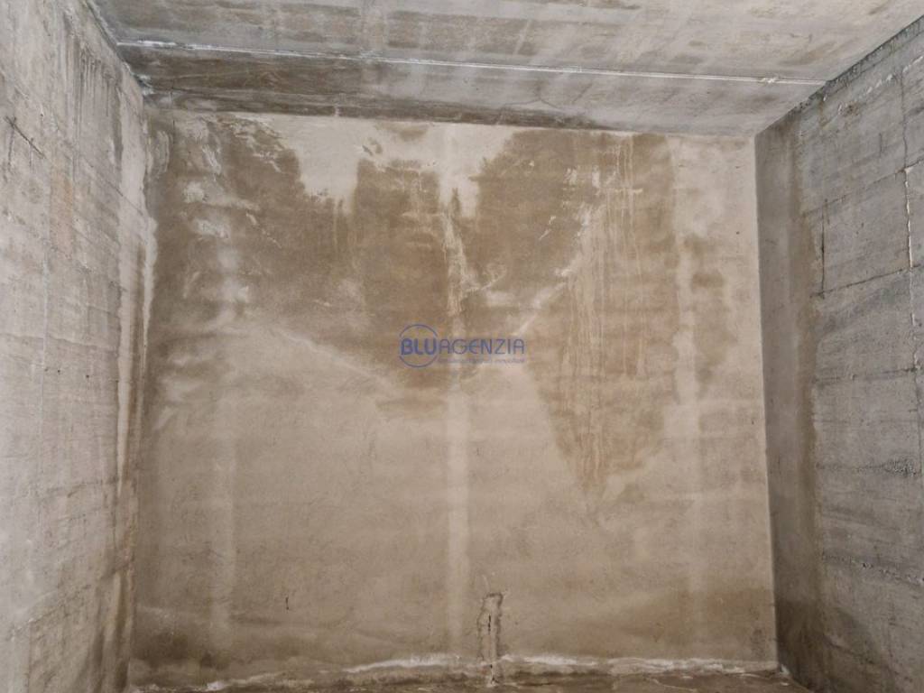 Box / garage a Thiene in VIA ferrarin - Foto 5