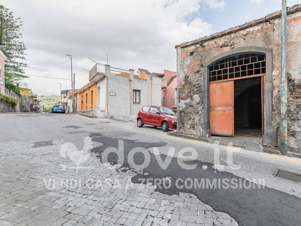 Villa a Piedimonte etneo in Via Forni, 63 - Foto 2