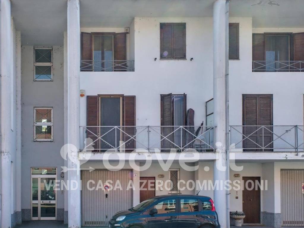 Appartamento a Alessandria in Via Padre Pio, 34 - Foto 2