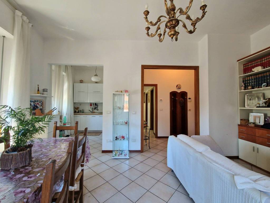 Appartamento a Pistoia in Piazza San Francesco d'Assisi, 1 - Foto 4