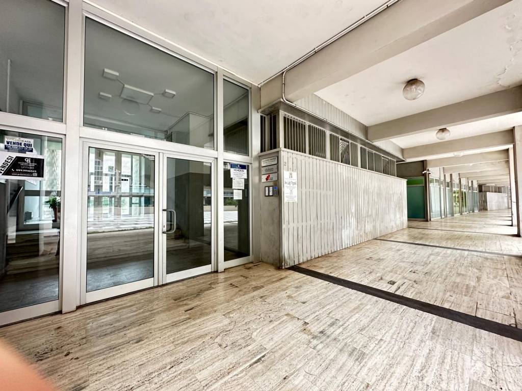 Appartamento a Taranto in Piazzale Bestat, 2 - Foto 2