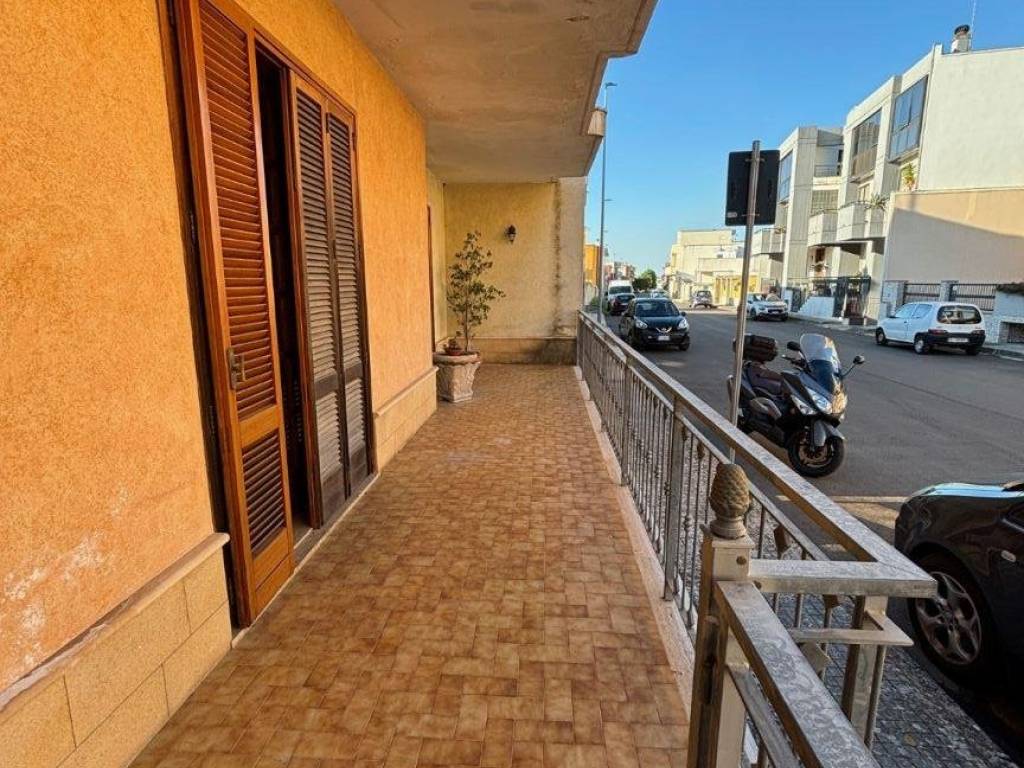 Appartamento a Lequile in Via Giuseppe Di Vittorio, 69 - Foto 3