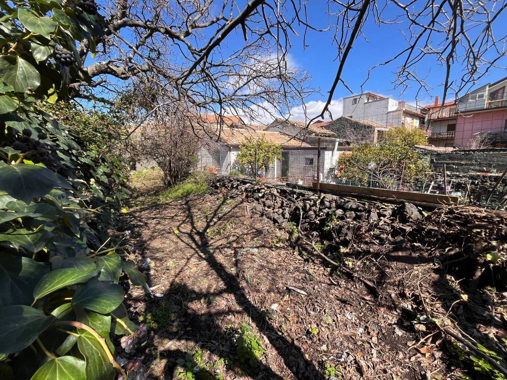 Rustico / casale a Nicolosi in Via Camillo Benso di Cavour, 36 - Foto 3