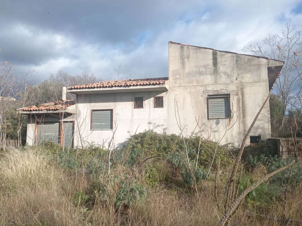 Rustico / casale a Biancavilla in Contrada Minico D'Amato S.N.C. - Foto 2