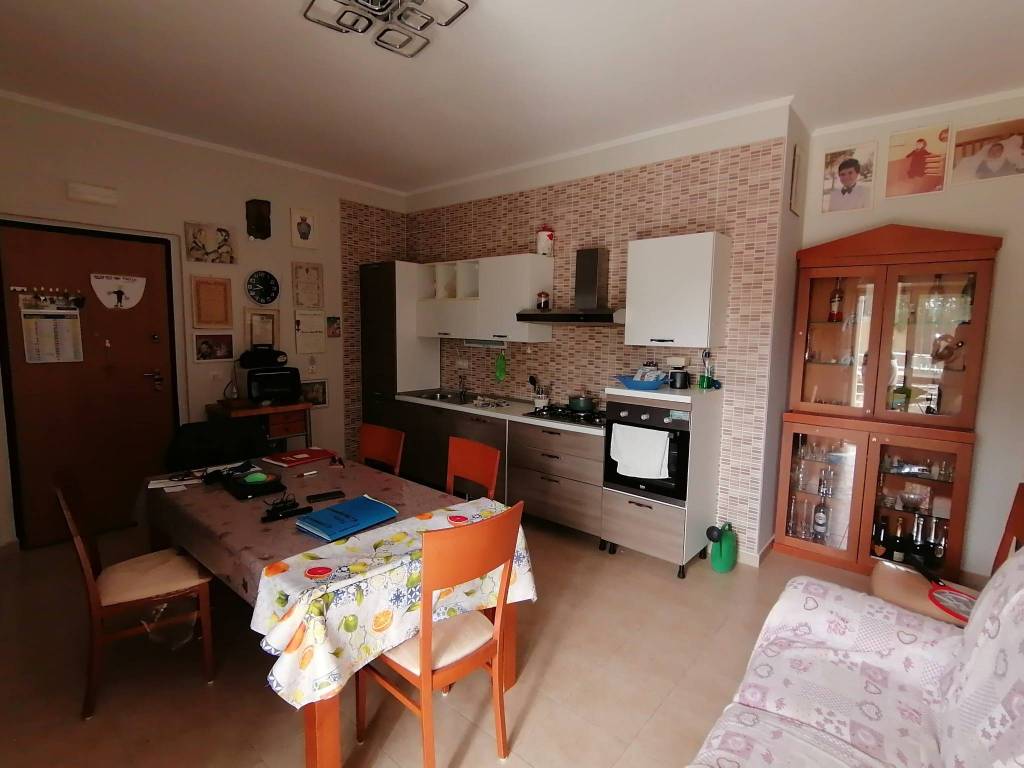 Appartamento a Foggia in Via Manfredonia, 52 - Foto 2