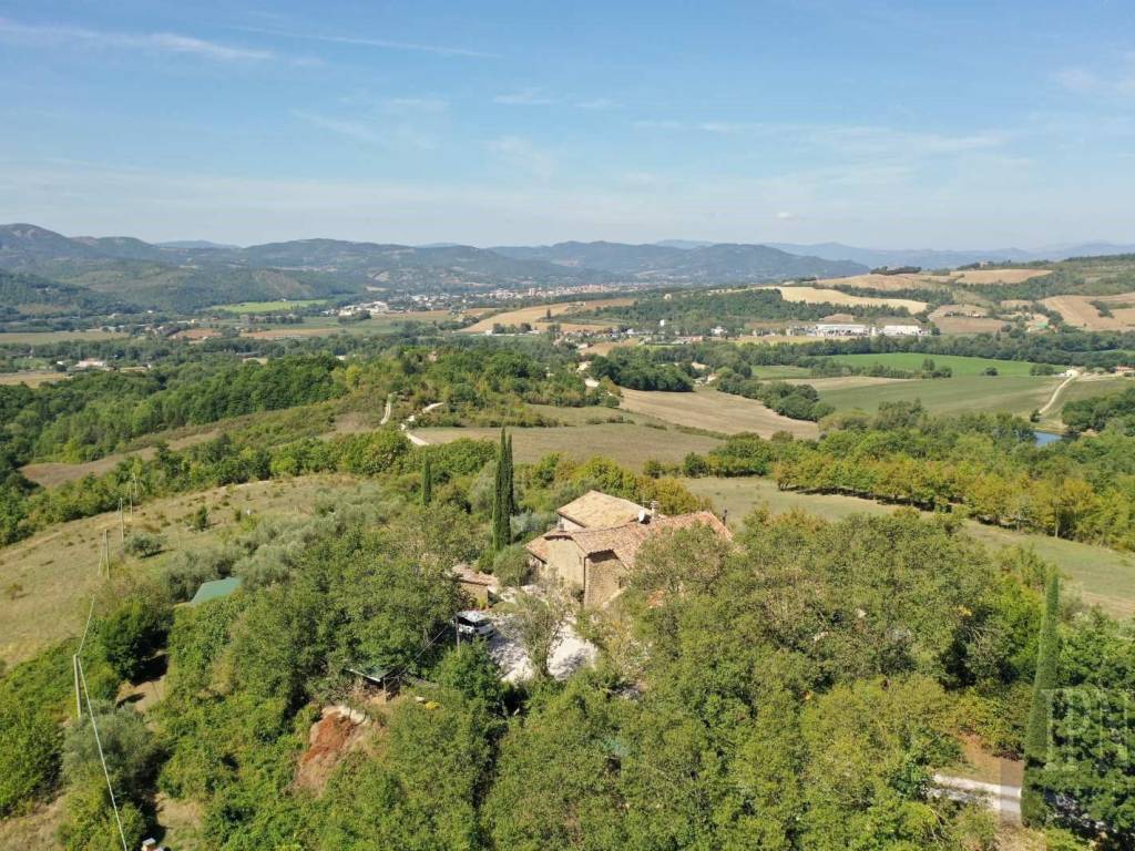 Villa a Umbertide in Località Pian d'Assino - Foto 4