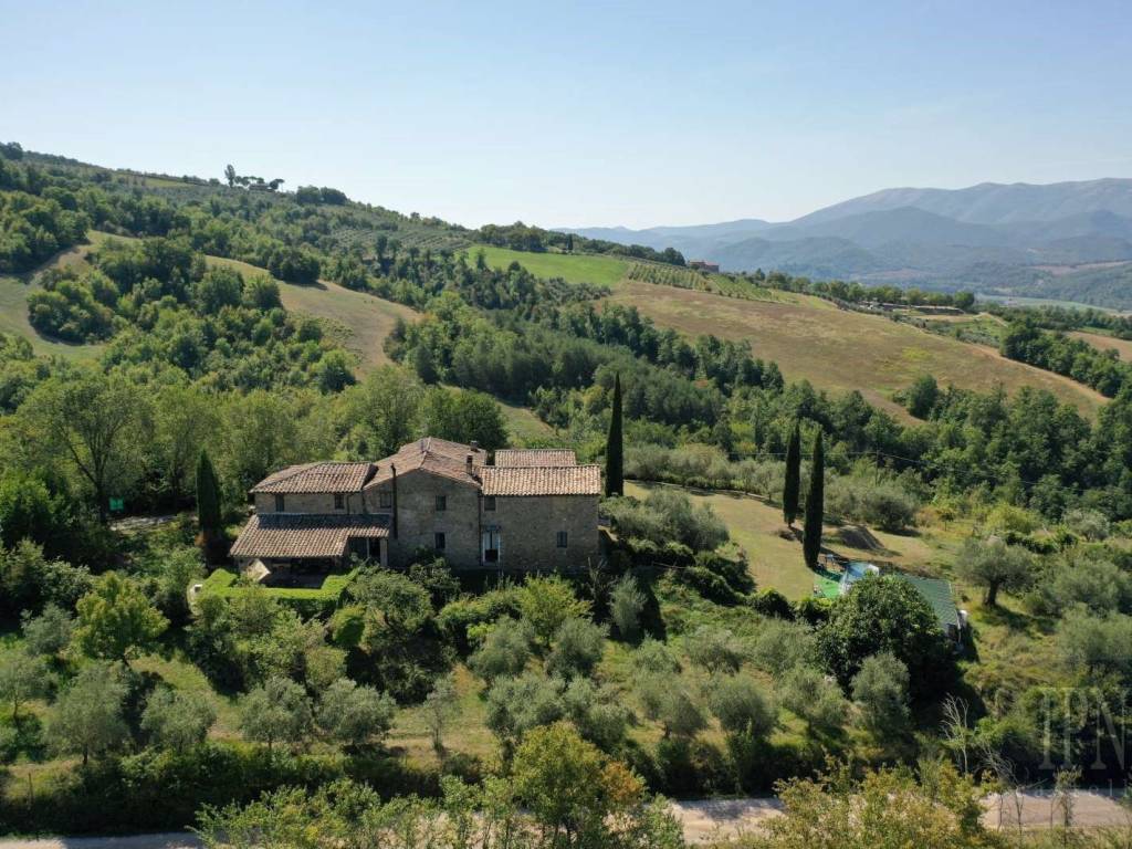 Villa a Umbertide in Località Pian d'Assino - Foto 5