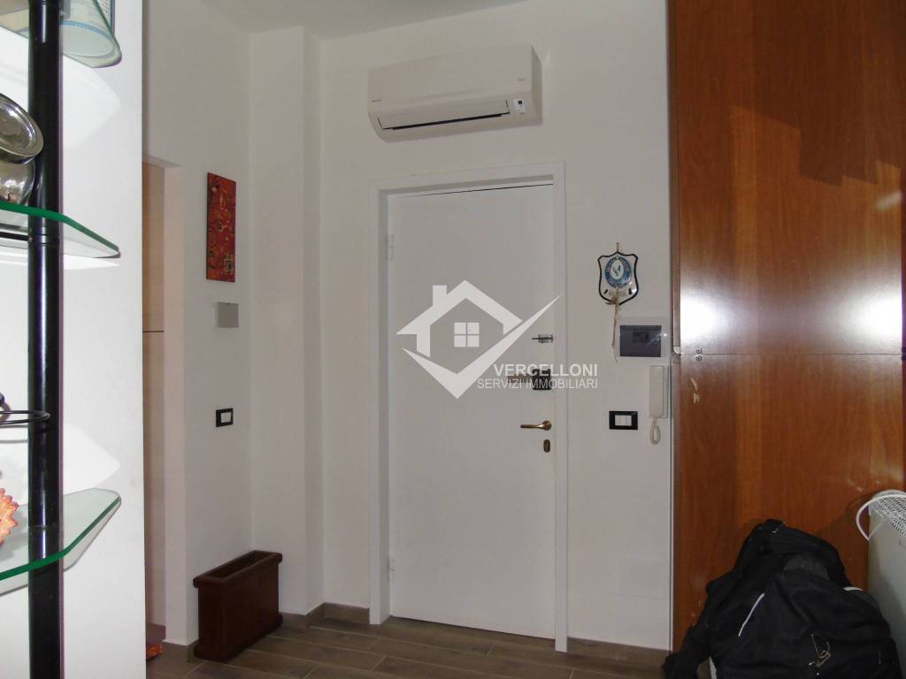 Appartamento a Novara in Via Giuseppe Argenti, 42 - Foto 3