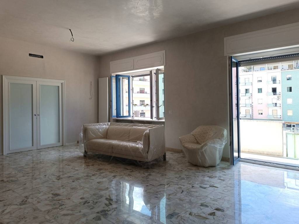 Appartamento a Cosenza in Piazza Carlo F. Bilotti - Foto 5