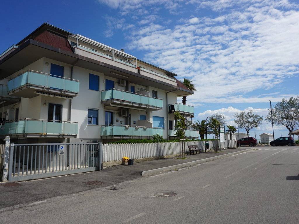 Appartamento a Martinsicuro in Via del Mare, 25 - Foto 3