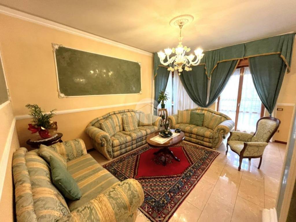 Villa a Buttapietra in Via provvinciale ovest, 7 - Foto 3