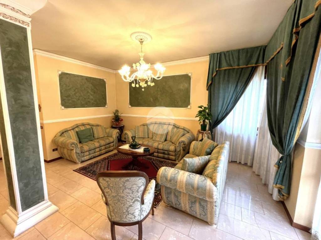 Villa a Buttapietra in Via provvinciale ovest, 7 - Foto 4