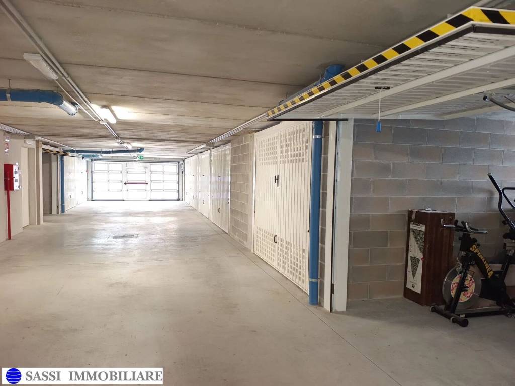 Box / garage a Matera in Via Virgilio, 18 - Foto 4