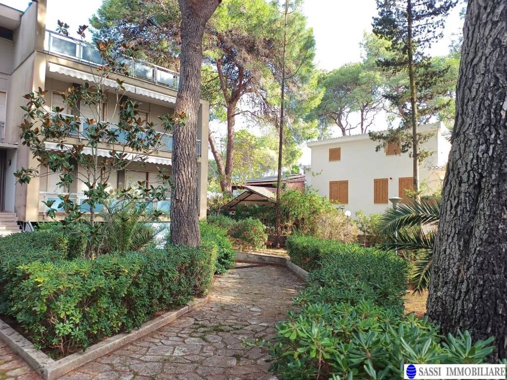 Palazzo / stabile a Castellaneta in Via Oceano Delle Tempeste, 43 - Foto 3