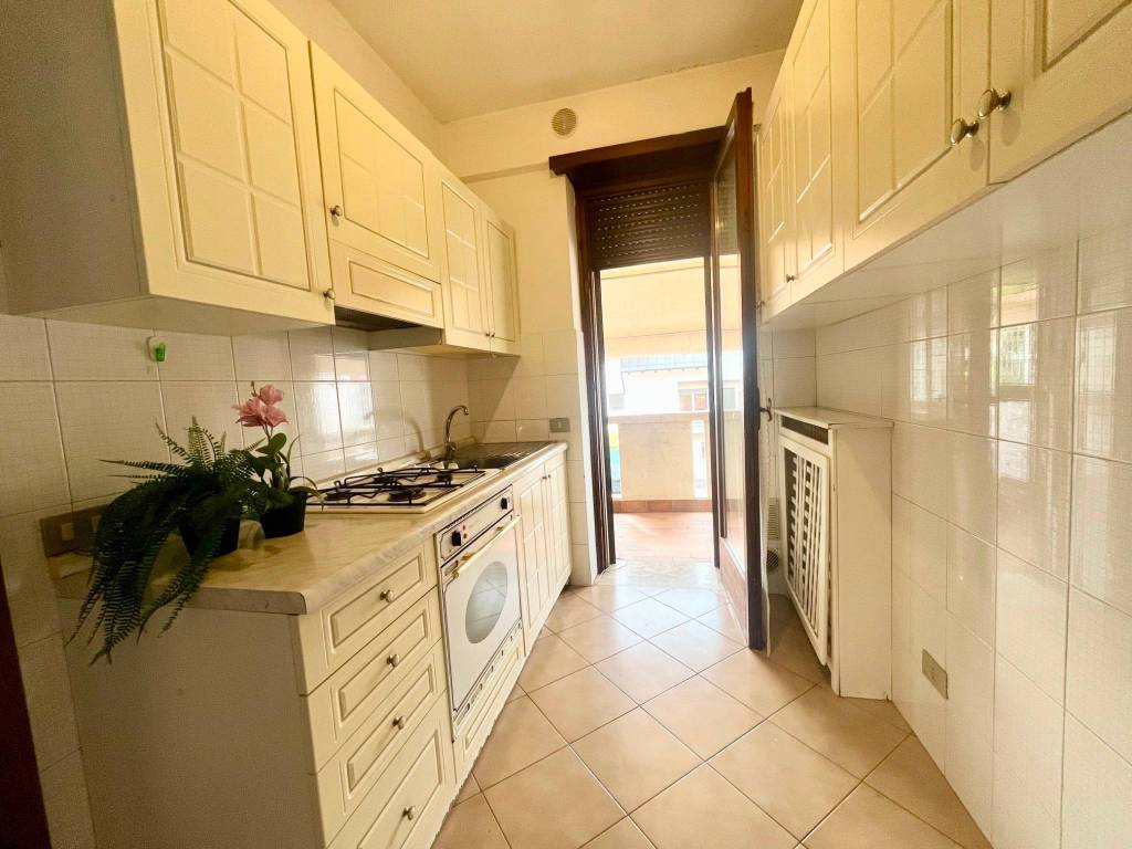 Appartamento a Thiene in Via Papa Giovanni XXIII, 15 - Foto 4