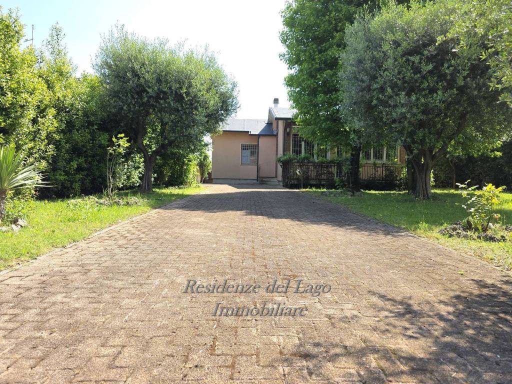 Villa a Peschiera del garda in Via Miralago - Foto 2