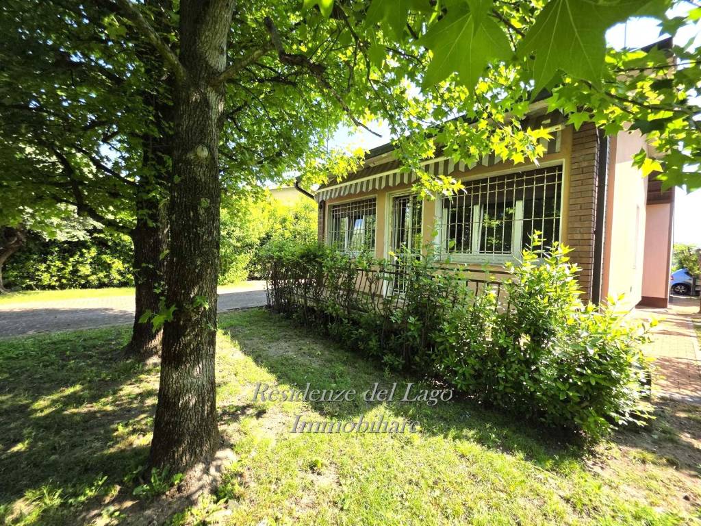 Villa a Peschiera del garda in Via Miralago - Foto 4