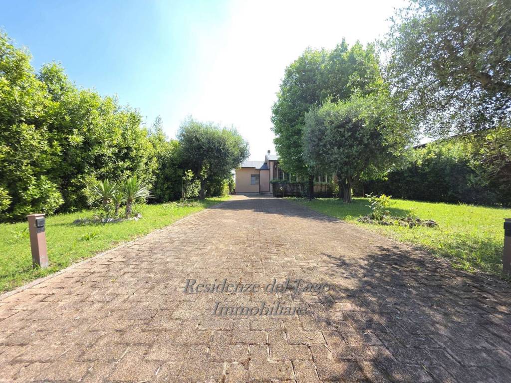 Villa a Peschiera del garda in Via Miralago - Foto 5