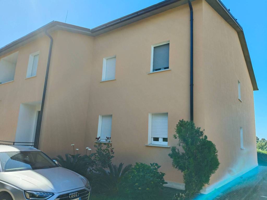 Appartamento a Montopoli di sabina in Via Campore, 8 - Foto 2