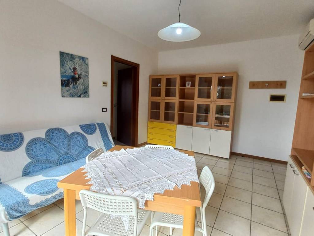Appartamento a Terre del reno in Piazza Sandro Pertini, 18 - Foto 3