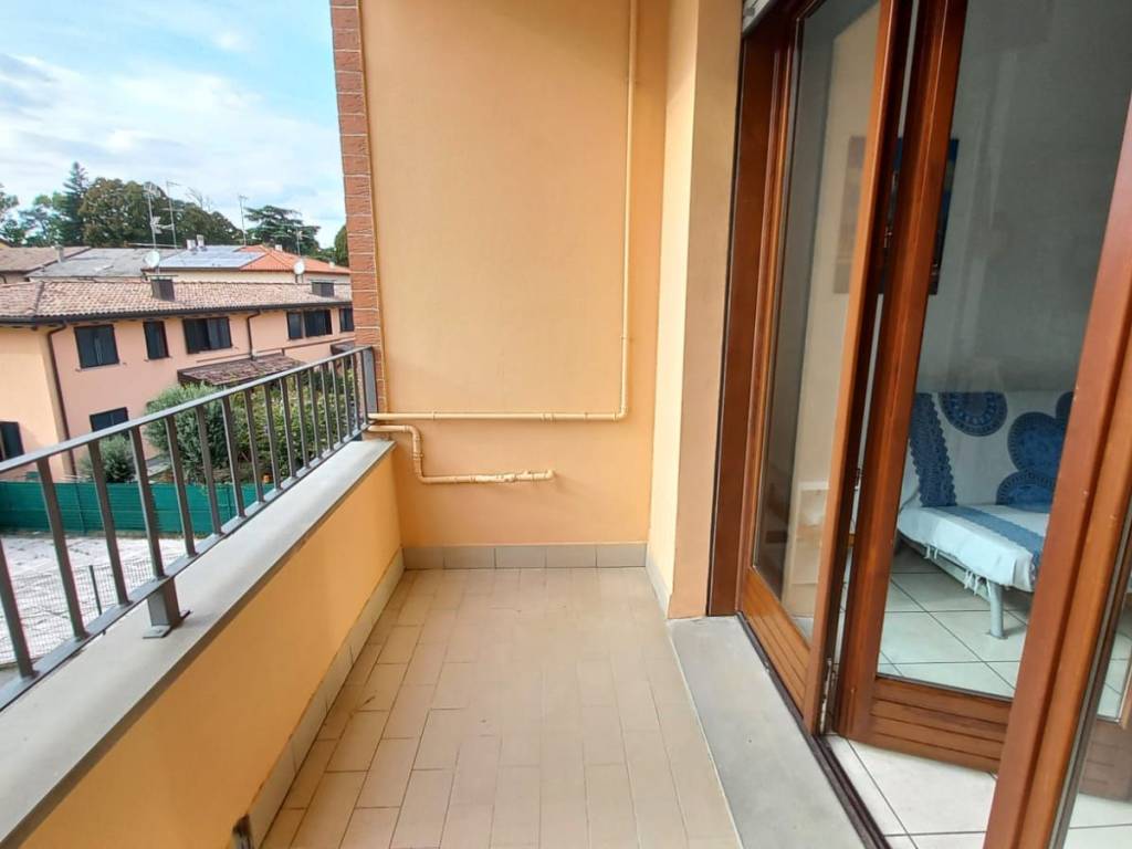 Appartamento a Terre del reno in Piazza Sandro Pertini, 18 - Foto 4