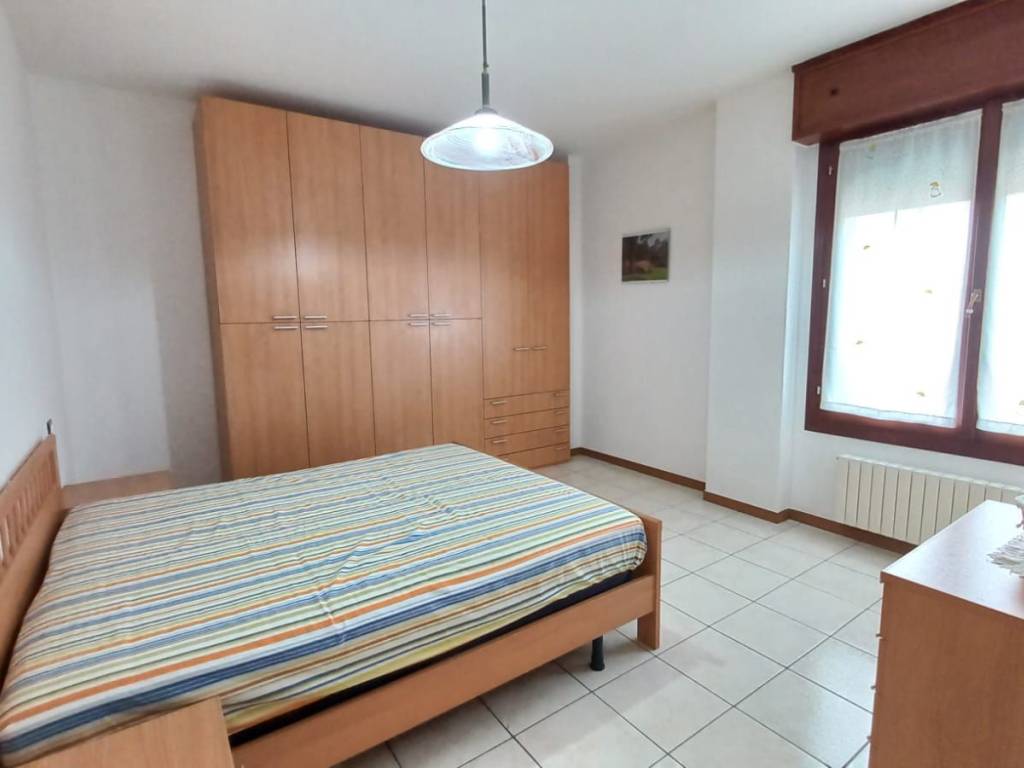 Appartamento a Terre del reno in Piazza Sandro Pertini, 18 - Foto 5