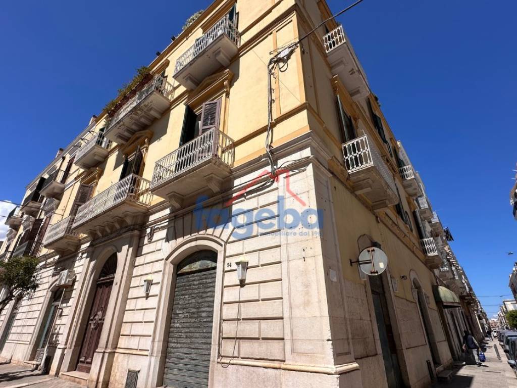Appartamento a Trani in Via Generale Ettore Baldassarre, 56 - Foto 3