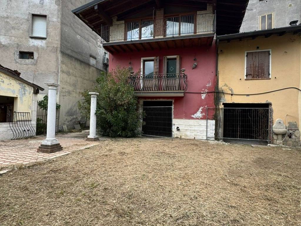 Casa indipendente a Caino in Via Nazionale - Foto 3