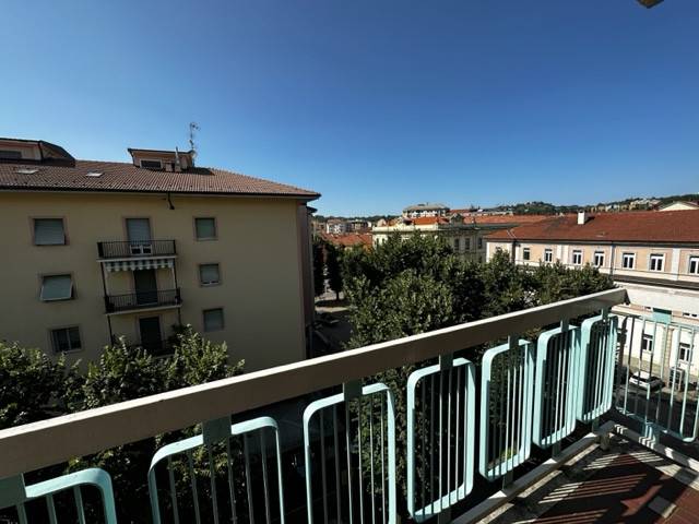 Appartamento a Acqui terme in Piazza Giacomo Matteotti, 4 - Foto 5