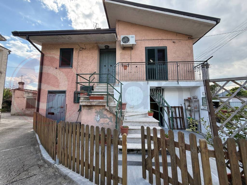 Casa indipendente a Cervaro in Via Volpazzoli, 11 - Foto 5