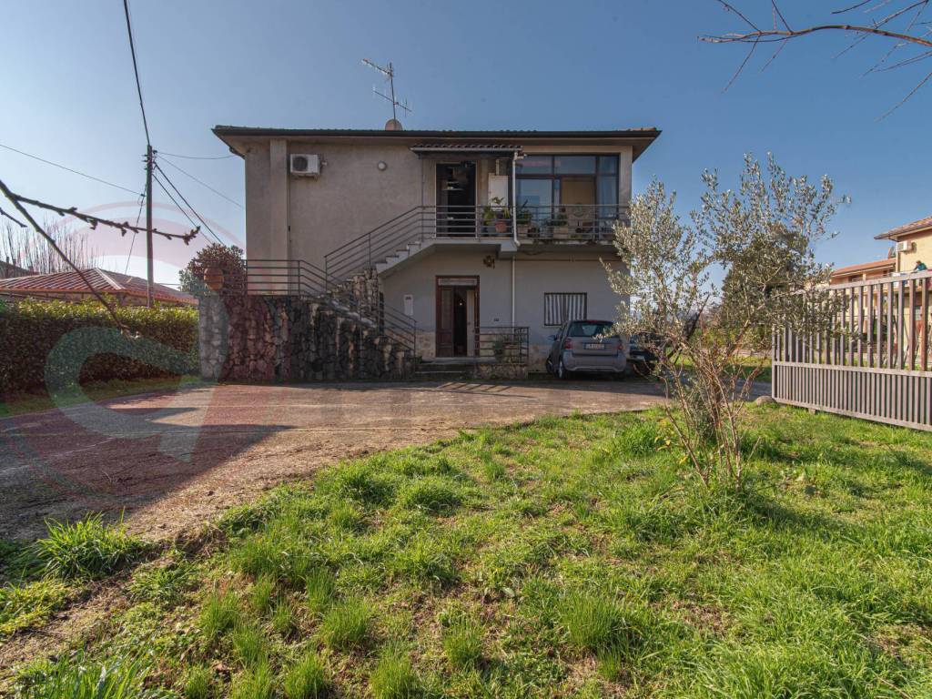 Casa indipendente a Isola del liri in Via Granciara - Foto 2