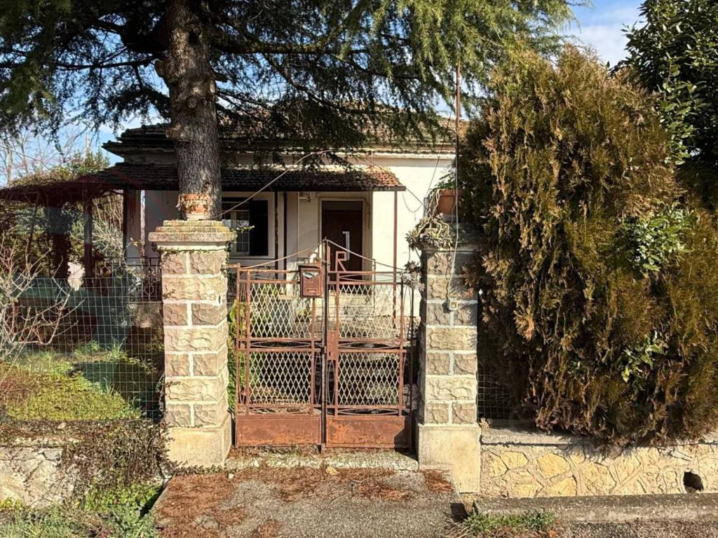 Casa indipendente a Roccasecca in Via Torre del Duca - Foto 4