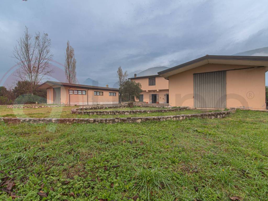 Casa indipendente a Castrocielo in Via Capodacqua - Foto 5